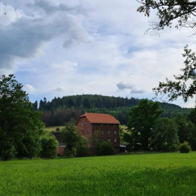Lindenwohnung An Historischer Muehle Holzhausen  Exterior foto
